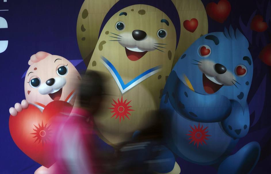 Le simpatiche mascotte dei Giochi Asiatici in corso a Incheon, Corea del Sud